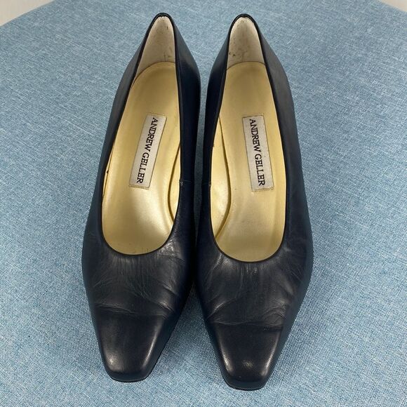 Andrew Geller classic black leather square toe heels size 8 M - Picture 1 of 11